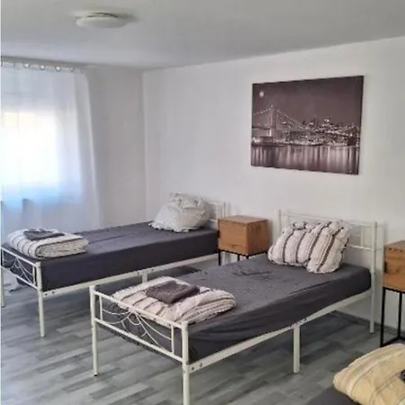 Appartement Helle 2,5-zimmer-wohnung Mit Grosser Terrasse