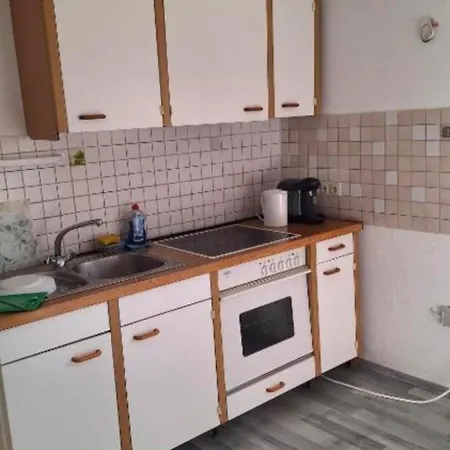 Helle 2,5-zimmer-wohnung Mit Grosser Terrasse Apartmán *